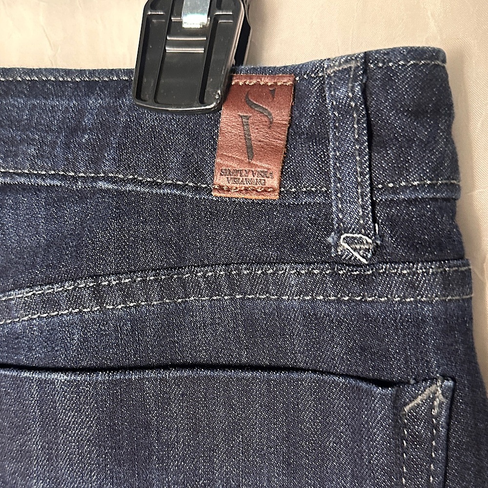 3/$20 💥 Simply‎ Vera Vera Wang High Rise Dark Wash Denim Cropped Jeans | 8P - Picture 10 of 12